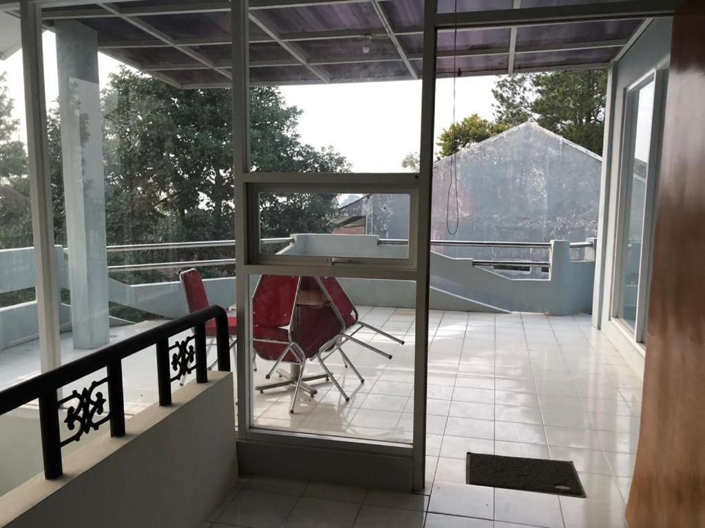 Alfa Resort Hotel And Conference Puncak Exteriér fotografie